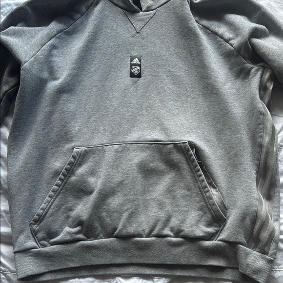 FC Cincinnati Gray Hoodie Sweatshirt - Picture 3 of 10